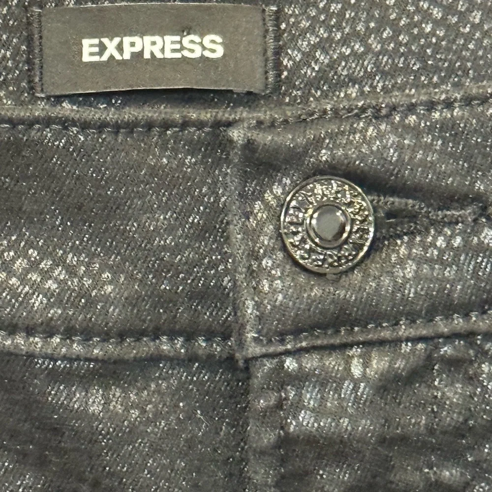 Express Black Faux Snakeskin Pattern Cropped High Rise Womens 8‎ Mom Jean - Picture 4 of 8